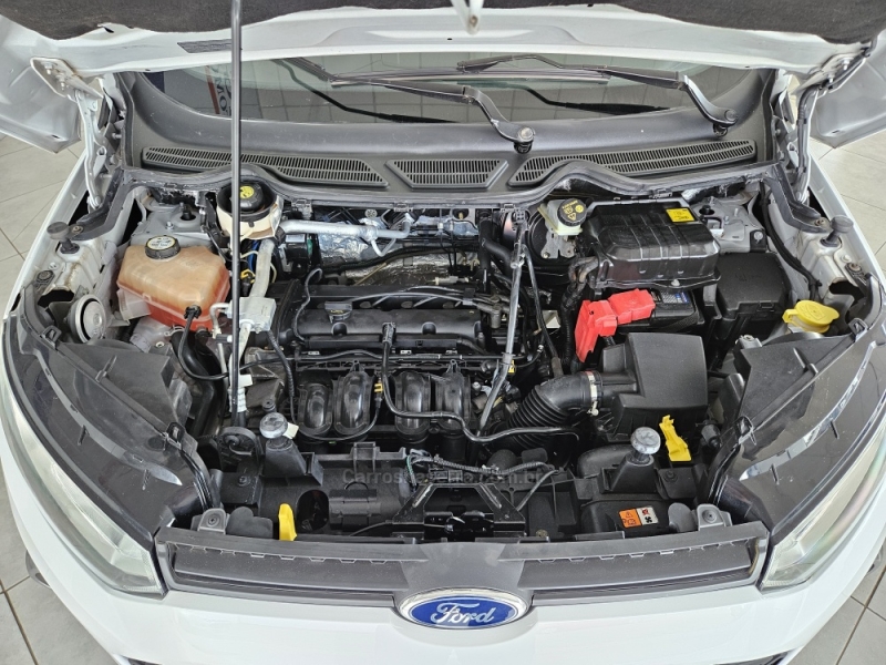 FORD - ECOSPORT - 2012/2013 - Branca - R$ 55.000,00