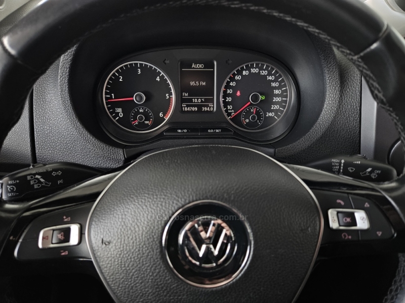 VOLKSWAGEN - AMAROK - 2015/2016 - Preta - R$ 108.000,00