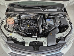 CHEVROLET - ONIX - 2022/2023 - Prata - R$ 76.500,00