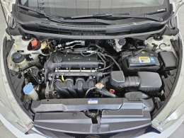 HYUNDAI - HB20 - 2013/2014 - Branca - R$ 57.000,00