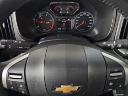 CHEVROLET - S10 - 2022/2023 - Cinza - R$ 205.000,00
