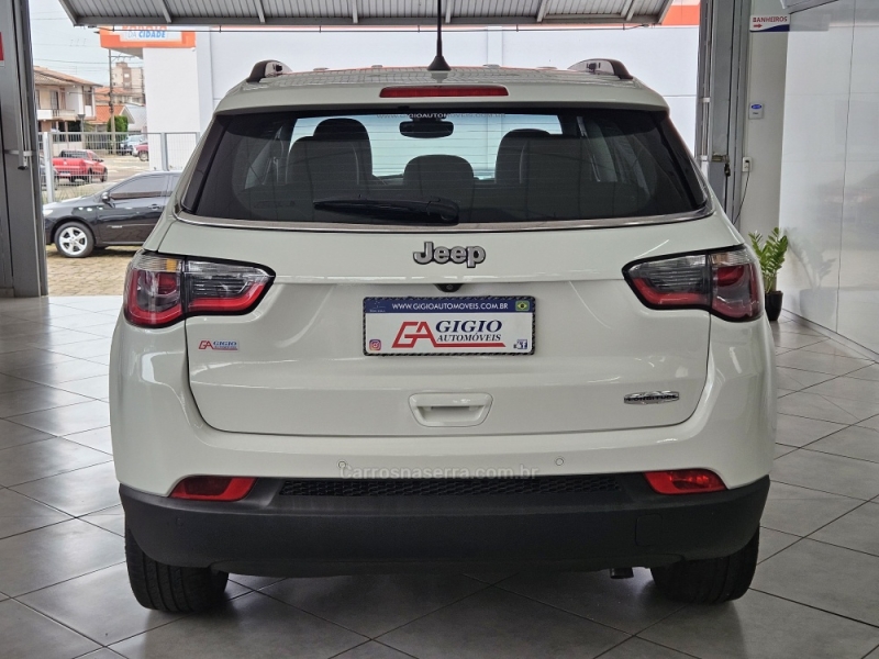 JEEP - COMPASS - 2017/2017 - Bege - R$ 91.500,00