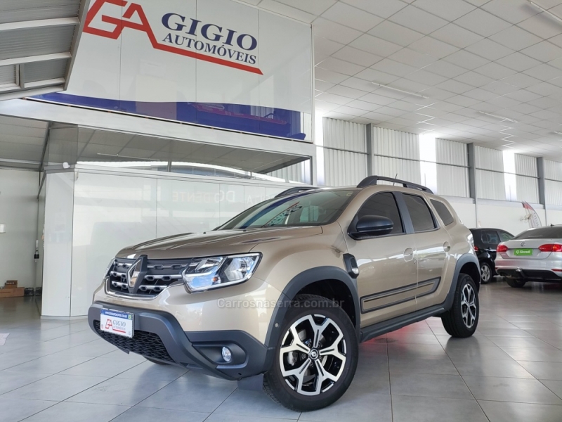 RENAULT - DUSTER - 2022/2023 - Bege - R$ 110.900,00