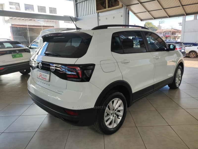 VOLKSWAGEN - T-CROSS - 2021/2021 - Branca - R$ 101.500,00