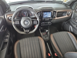 FIAT - STRADA - 2022/2023 - Branca - R$ 119.000,00