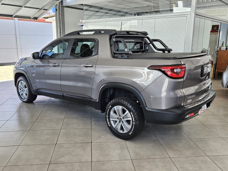 FIAT - TORO - 2018/2018 - Cinza - R$ 88.000,00