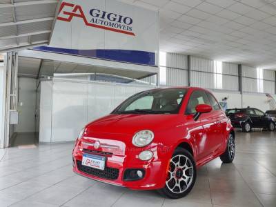 FIAT - 500 - 2011/2012 - Vermelha - R$ 52.500,00