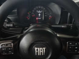 FIAT - STRADA - 2020/2021 - Branca - R$ 79.900,00