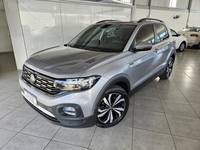 VOLKSWAGEN - T-CROSS - 2023/2024 - Prata - R$ 135.900,00