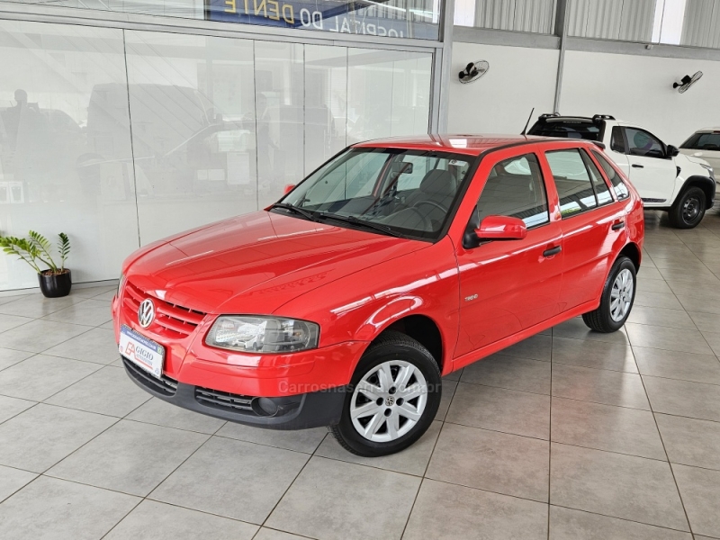 VOLKSWAGEN - GOL - 2008/2009 - Vermelha - R$ 25.500,00