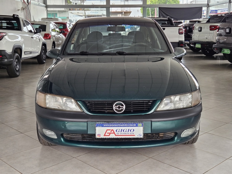 CHEVROLET - VECTRA - 1999/1999 - Verde - R$ 26.000,00