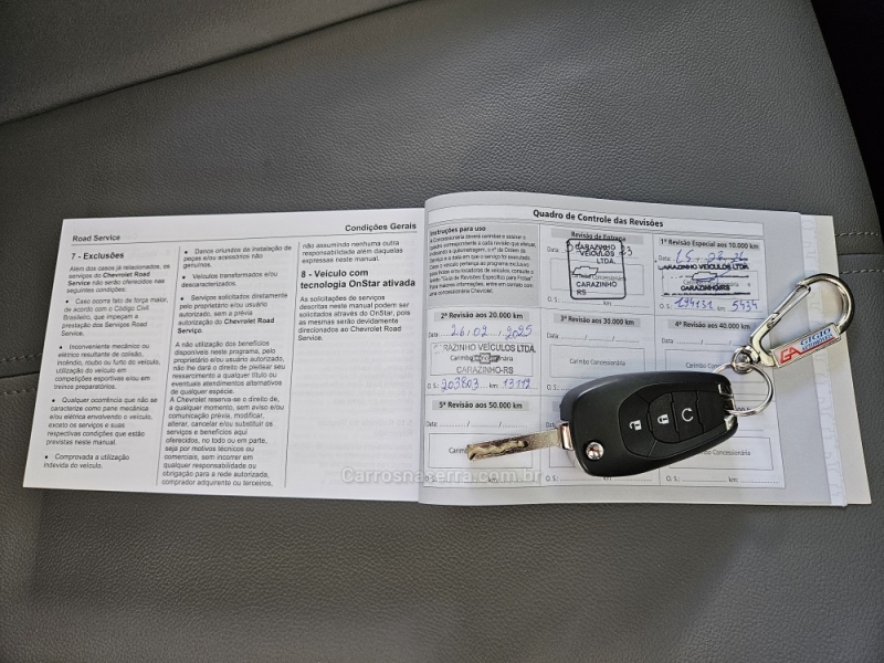 CHEVROLET - S10 - 2022/2023 - Cinza - R$ 205.000,00