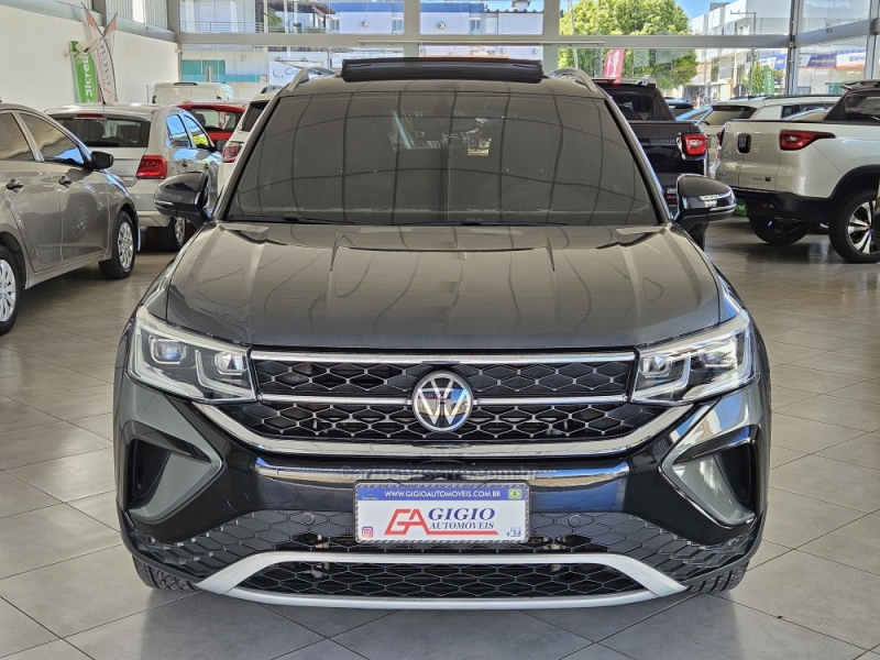 VOLKSWAGEN - TAOS - 2021/2022 - Cinza - R$ 147.000,00