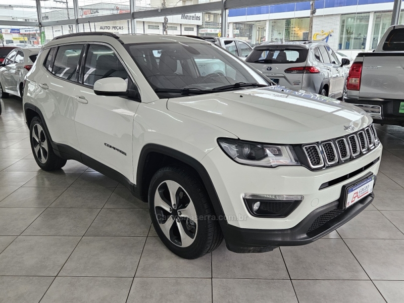 JEEP - COMPASS - 2017/2017 - Bege - R$ 91.500,00