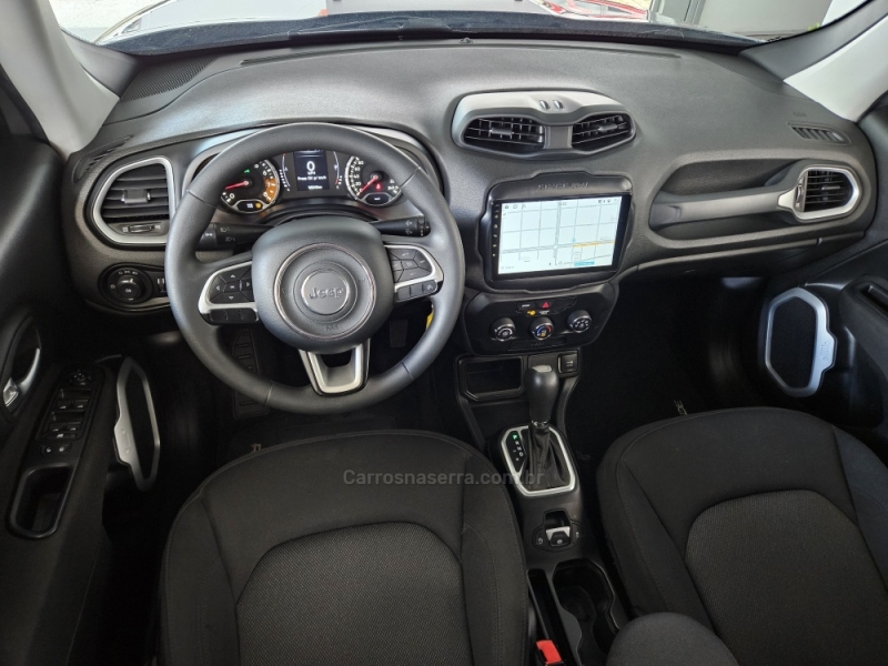 JEEP - RENEGADE - 2019/2019 - Prata - R$ 75.000,00