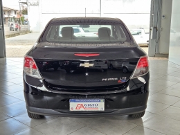 CHEVROLET - PRISMA - 2013/2014 - Preta - R$ 51.000,00