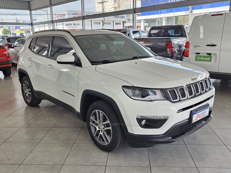JEEP - COMPASS - 2020/2021 - Branca - R$ 100.000,00