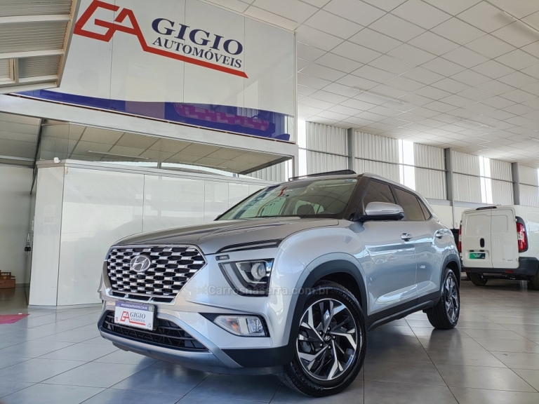 HYUNDAI - CRETA - 2022/2023 - Prata - R$ 137.900,00