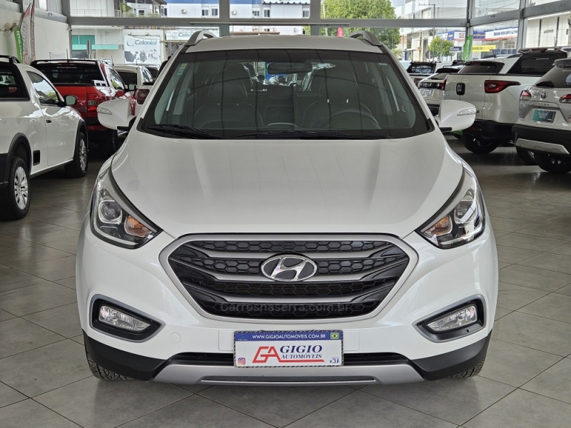 HYUNDAI - IX35 - 2018/2019 - Branca - R$ 92.000,00