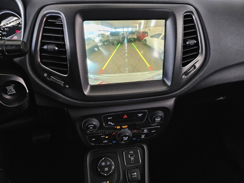 JEEP - COMPASS - 2018/2018 - Branca - R$ 104.000,00