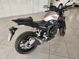 HONDA - CB 500F - 2020/2020 - Prata - R$ 33.900,00