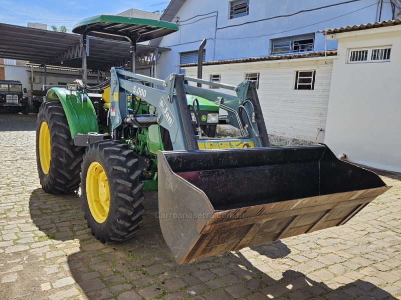 JOHN DEERE - TRATOR 5078 - 2015/2015 - Verde - R$ 180.000,00