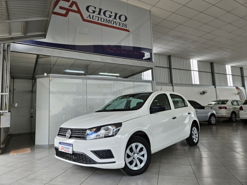 VOLKSWAGEN - GOL - 2022/2023 - Branca - R$ 58.500,00