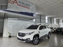 FIAT - STRADA - 2022/2023 - Branca - R$ 119.000,00