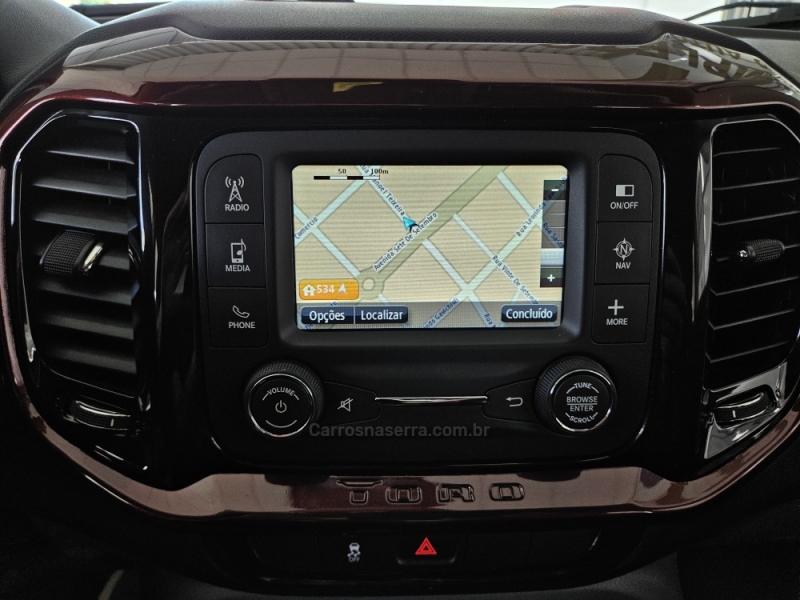 FIAT - TORO - 2017/2017 - Branca - R$ 88.000,00