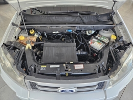 FORD - ECOSPORT - 2011/2012 - Prata - R$ 45.000,00