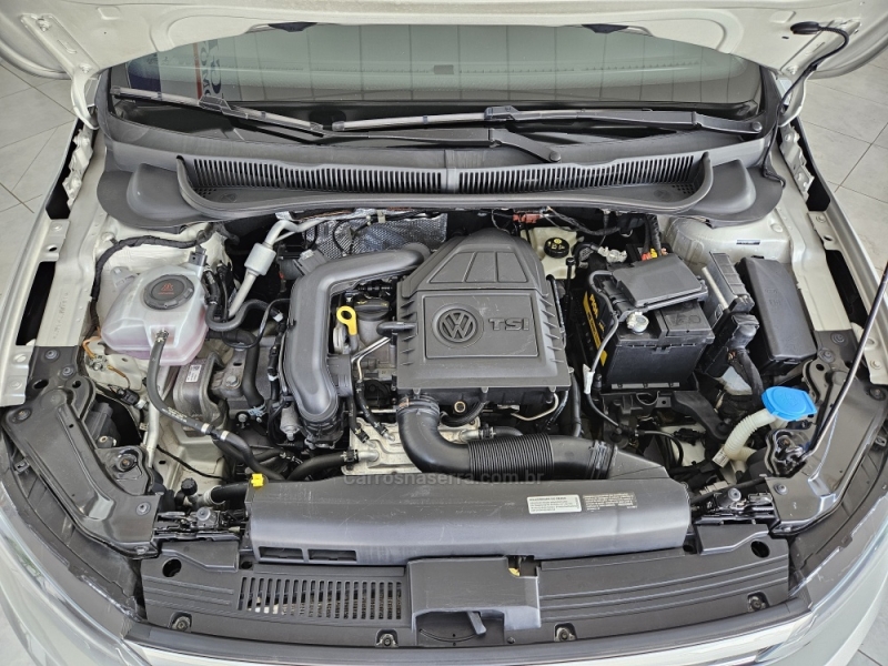 VOLKSWAGEN - POLO - 2019/2020 - Prata - R$ 79.500,00