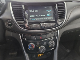 CHEVROLET - TRACKER - 2018/2019 - Prata - R$ 92.000,00