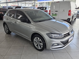 VOLKSWAGEN - POLO - 2019/2020 - Prata - R$ 79.500,00