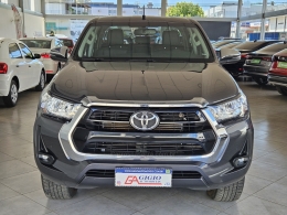 TOYOTA - HILUX - 2021/2021 - Cinza - R$ 220.000,00