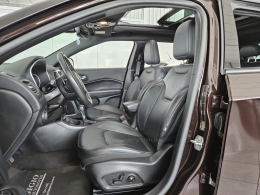 JEEP - COMPASS - 2021/2021 - Marrom - R$ 135.000,00
