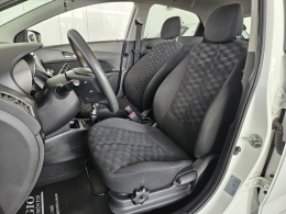 HYUNDAI - HB20 - 2015/2016 - Branca - R$ 55.500,00
