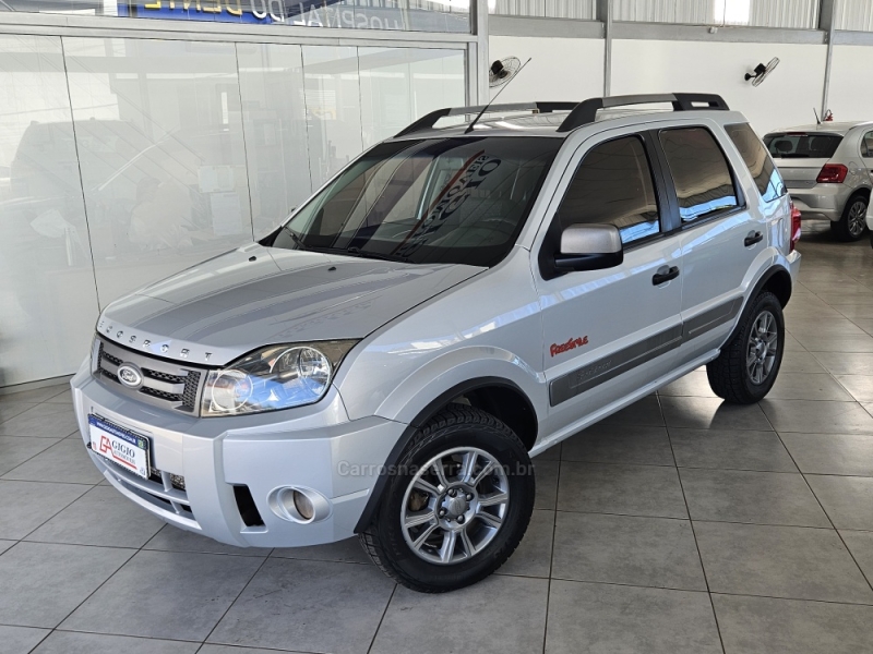 FORD - ECOSPORT - 2011/2012 - Prata - R$ 45.000,00
