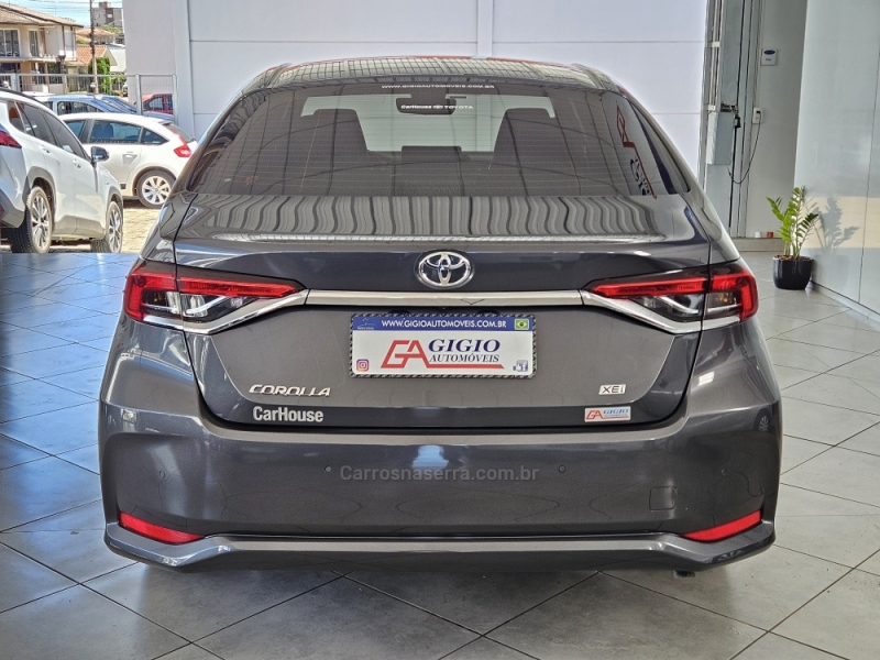 TOYOTA - COROLLA - 2024/2024 - Cinza - R$ 149.500,00