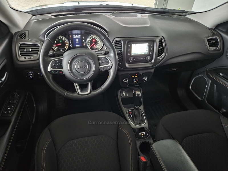 JEEP - COMPASS - 2017/2017 - Branca - R$ 88.000,00