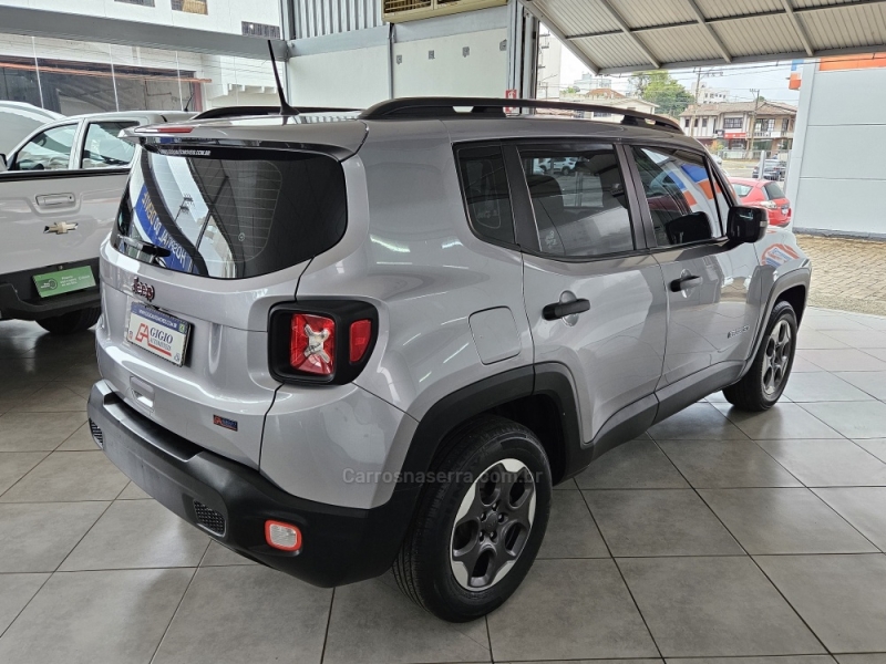 JEEP - RENEGADE - 2021/2021 - Prata - R$ 82.900,00