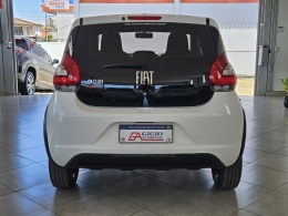 FIAT - MOBI - 2022/2023 - Branca - R$ 55.500,00