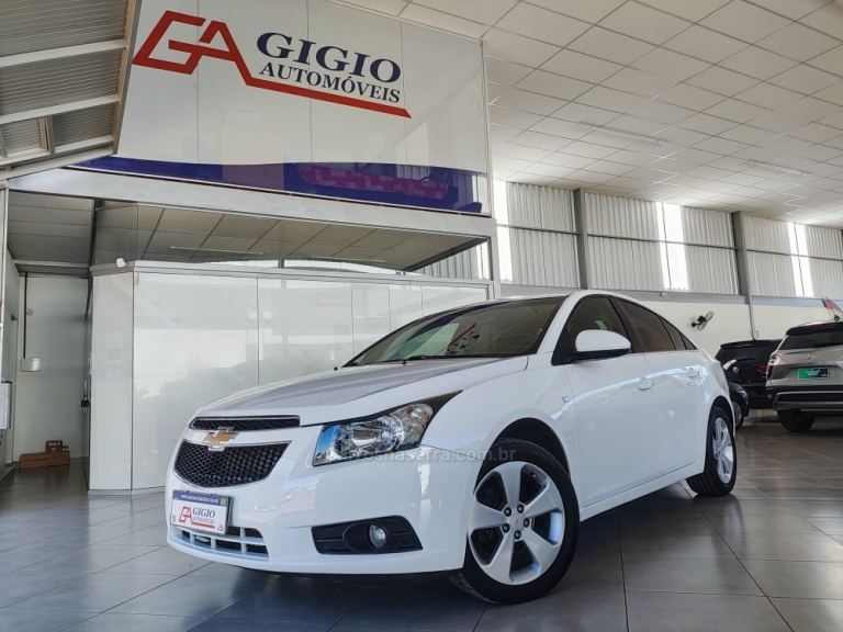 CHEVROLET - CRUZE - 2012/2012 - Branca - R$ 54.000,00