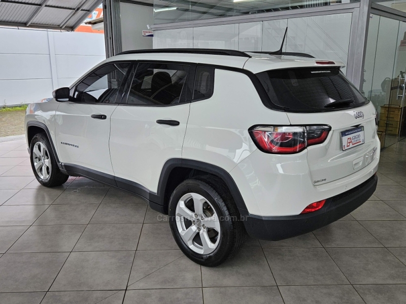 JEEP - COMPASS - 2017/2017 - Branca - R$ 88.000,00