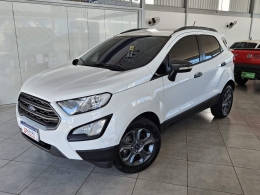 FORD - ECOSPORT - 2017/2018 - Branca - R$ 73.000,00