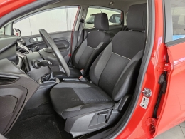 FORD - FIESTA - 2018/2019 - Vermelha - R$ 61.000,00