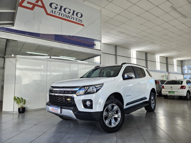 CHEVROLET - TRAILBLAZER - 2022/2023 - Branca - R$ 253.000,00