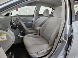 TOYOTA - COROLLA - 2009/2010 - Prata - R$ 51.900,00
