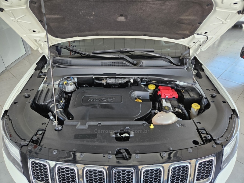 JEEP - COMPASS - 2018/2019 - Branca - R$ 117.000,00