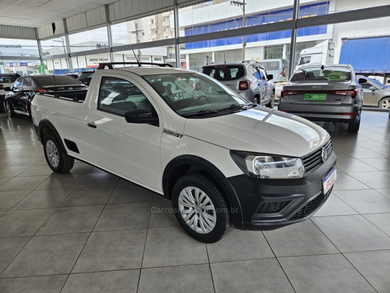 VOLKSWAGEN - SAVEIRO - 2019/2020 - Branca - R$ 59.900,00