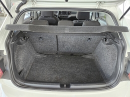 VOLKSWAGEN - POLO - 2019/2019 - Branca - R$ 74.900,00